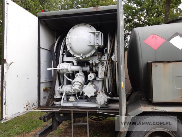 Cysterna paliwowa naczepa dystrybutor CND-21 (komplet składający się z ciągnika 3-osiowego JELCZ 642 oraz cysterny na naczepie 2-osiowej o poj. 21 000 l) 